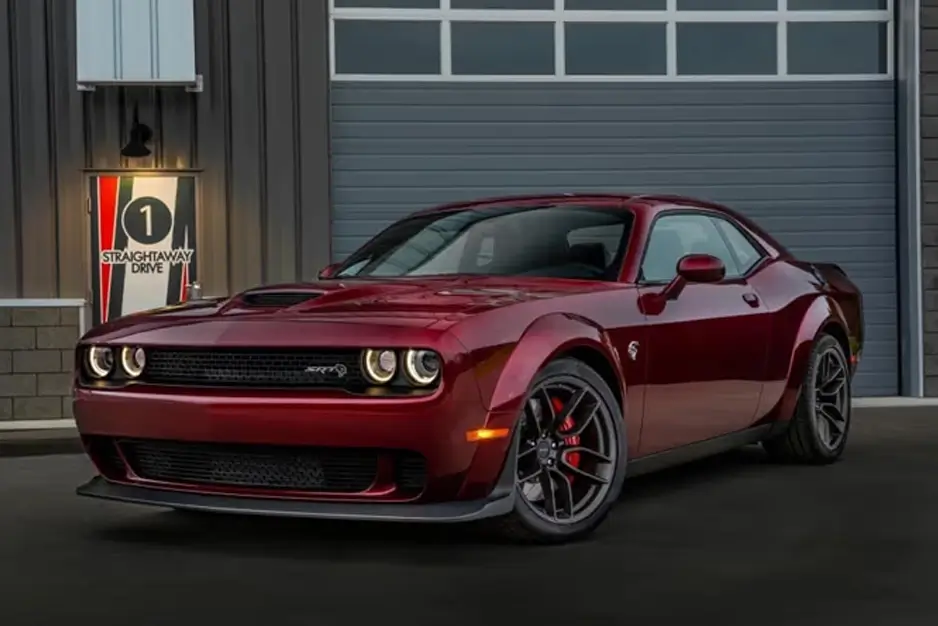 Dodge Challenger Build